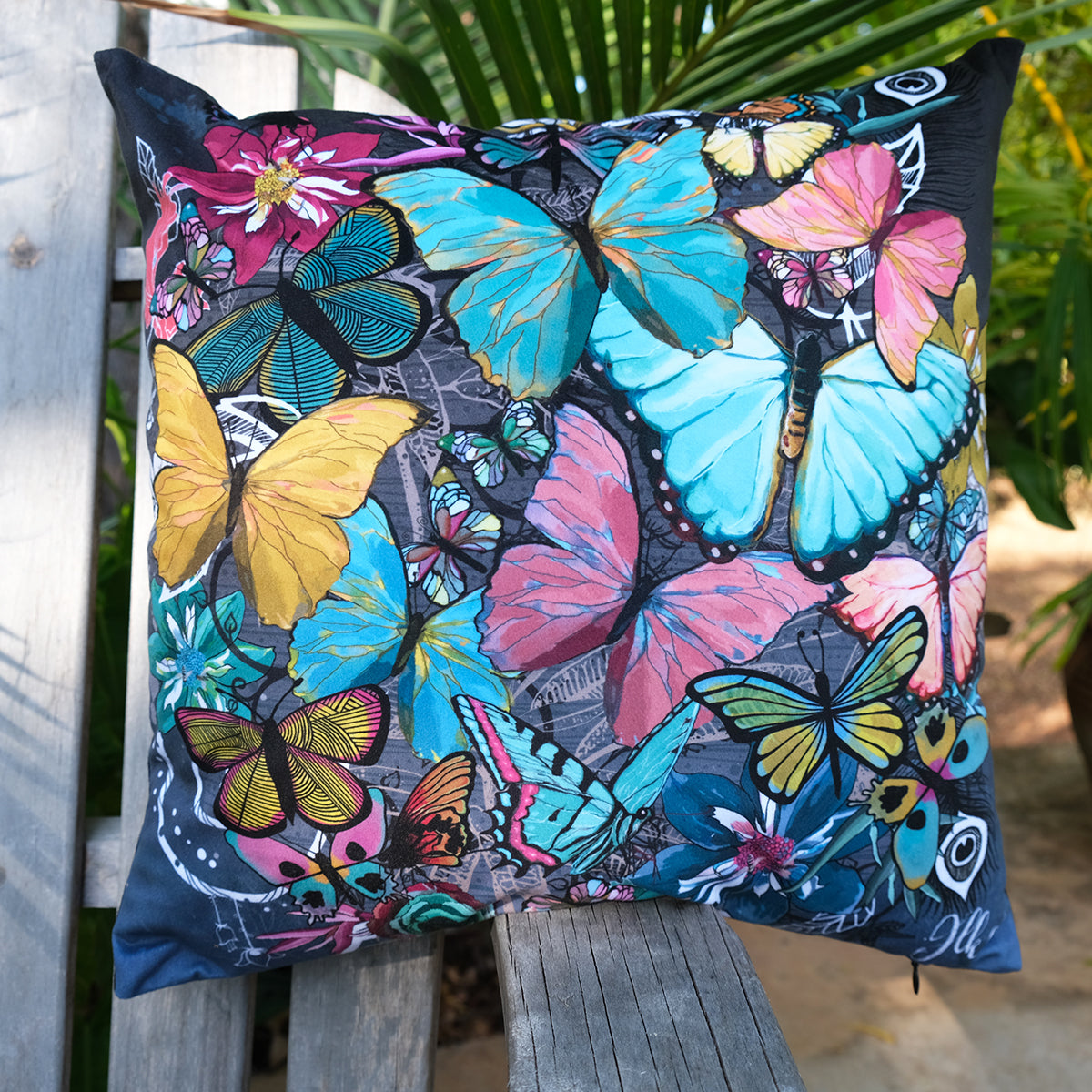 Buttersphere luxury velvet cushion