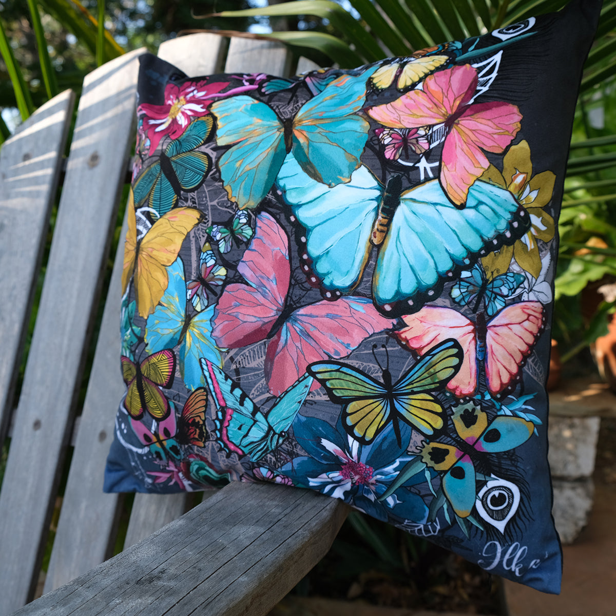 Buttersphere luxury velvet cushion