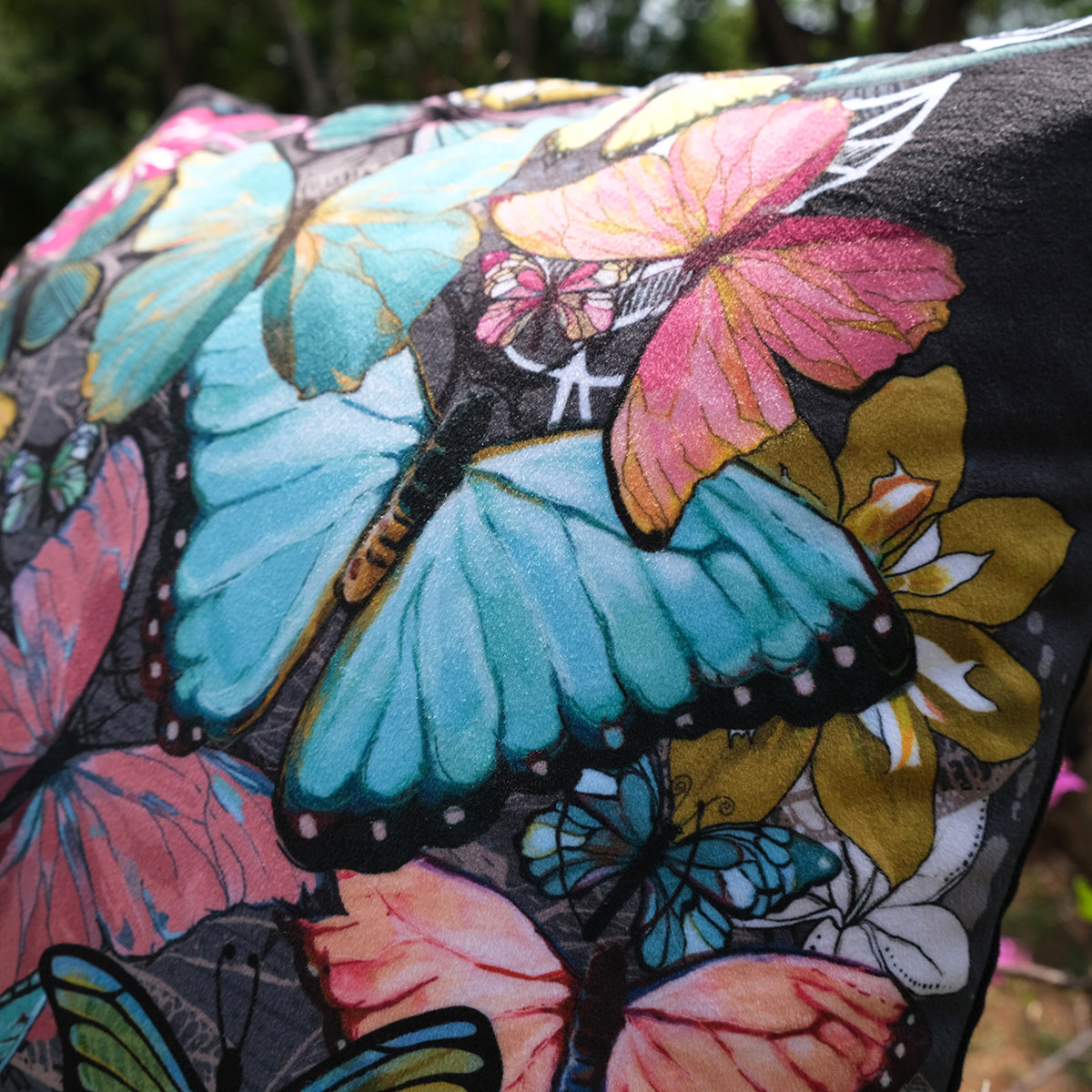 Buttersphere luxury velvet cushion