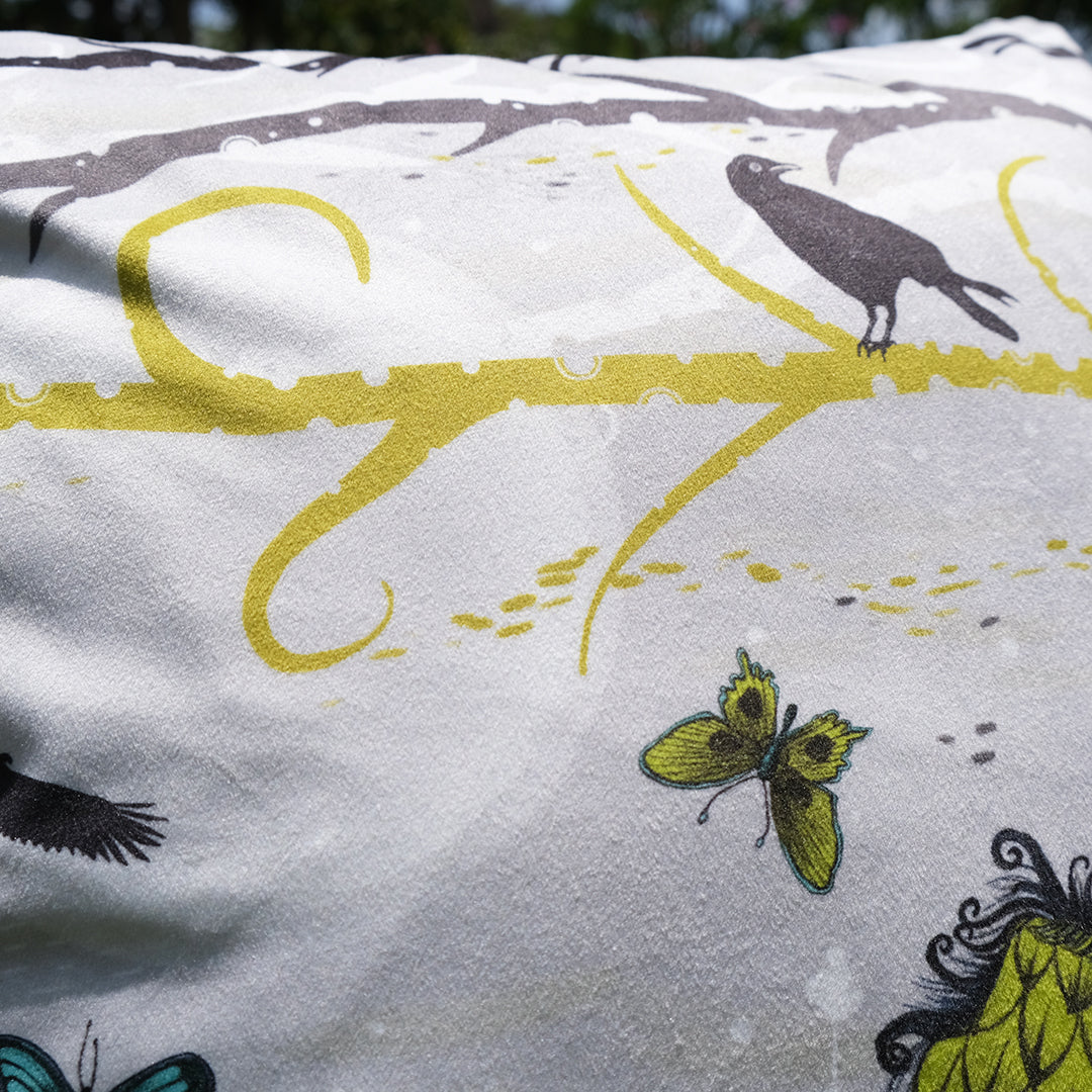 Vulture luxury velvet cushion