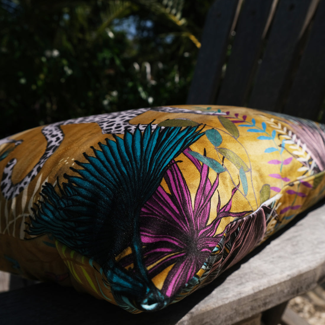 Leopard luxury velvet cushion