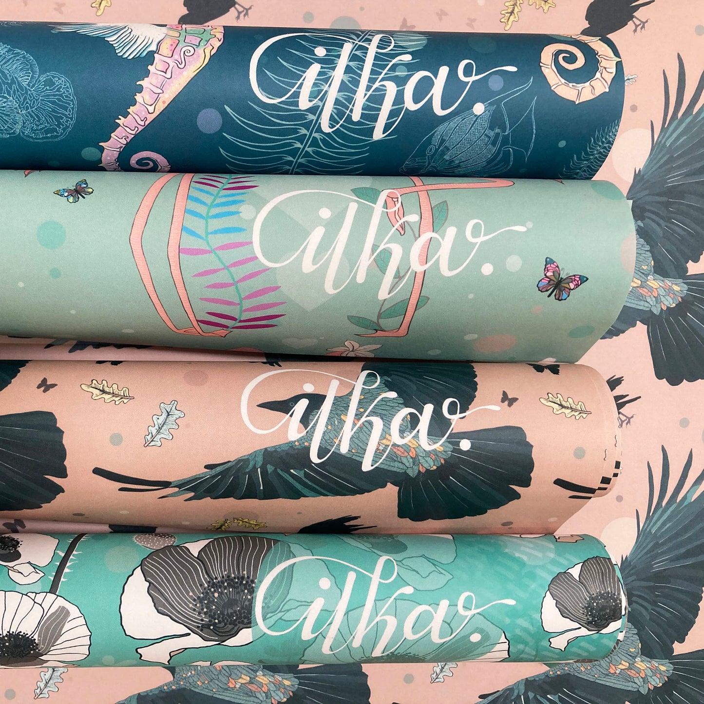 Wrapping paper bundles