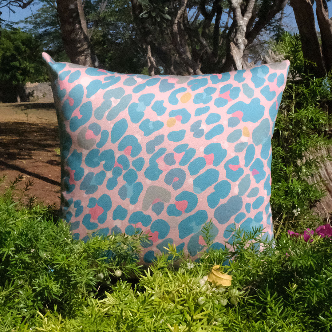 Leopard organic cotton cushion
