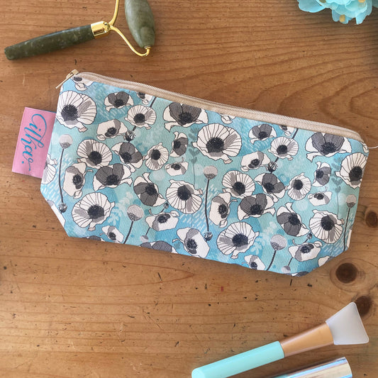 Poppies cosmetic bag