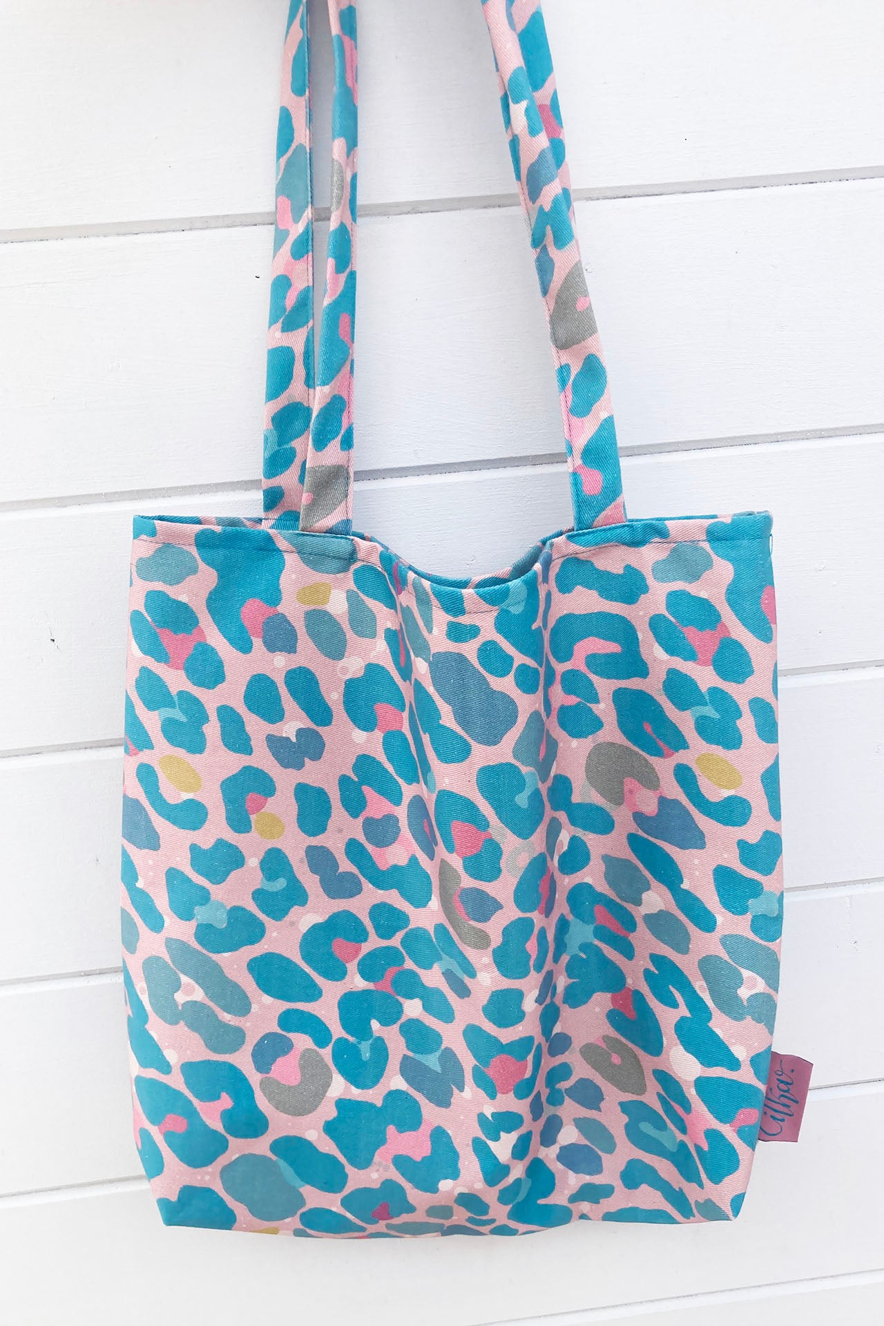 Tote bags